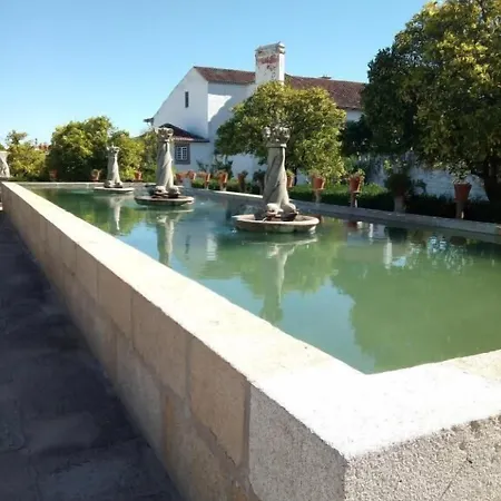 Casa Dos Bordados Bed & Breakfast 3*