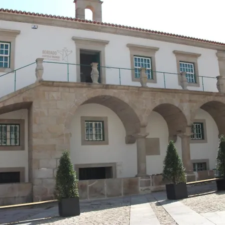 Casa Dos Bordados Bed & Breakfast